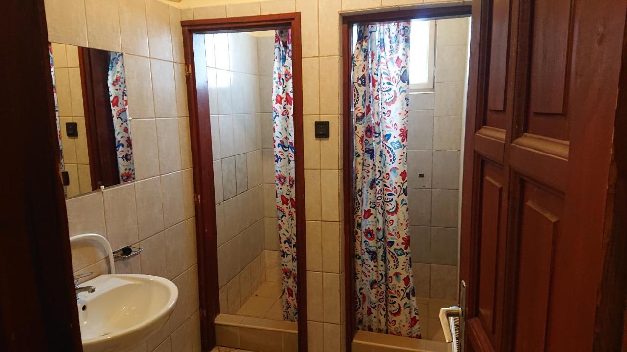 Auberge de jeunesse Pillango Munkasszallo à Budapest Extérieur photo