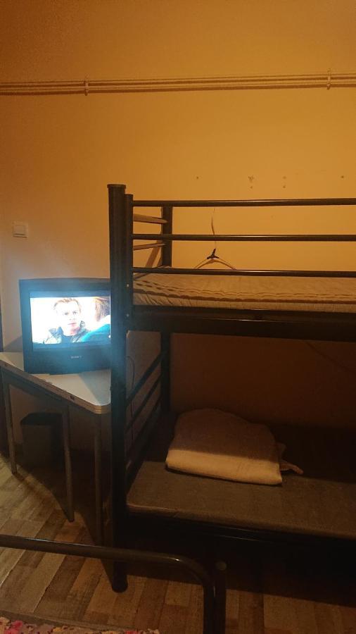 Auberge de jeunesse Pillango Munkasszallo à Budapest Extérieur photo